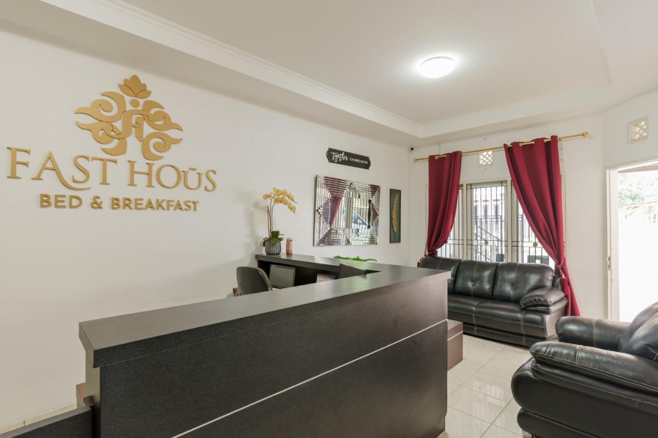 Hotel Fast Hous Syariah Bogor Mitra Reddoorz Zewnętrze zdjęcie
